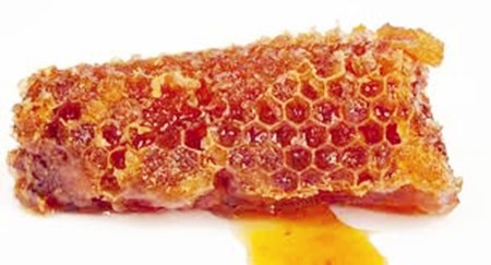 What are the benefits of propolis extract?